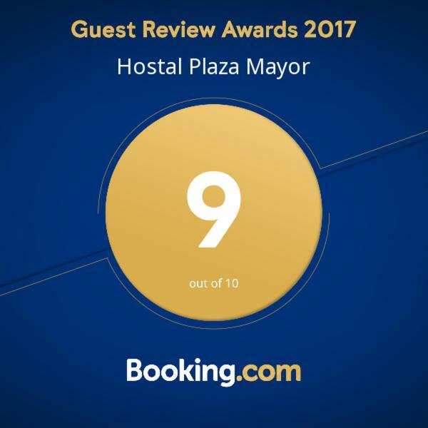 Hostal Plaza Mayor Hotel Carrion De Los Condes ภายนอก รูปภาพ